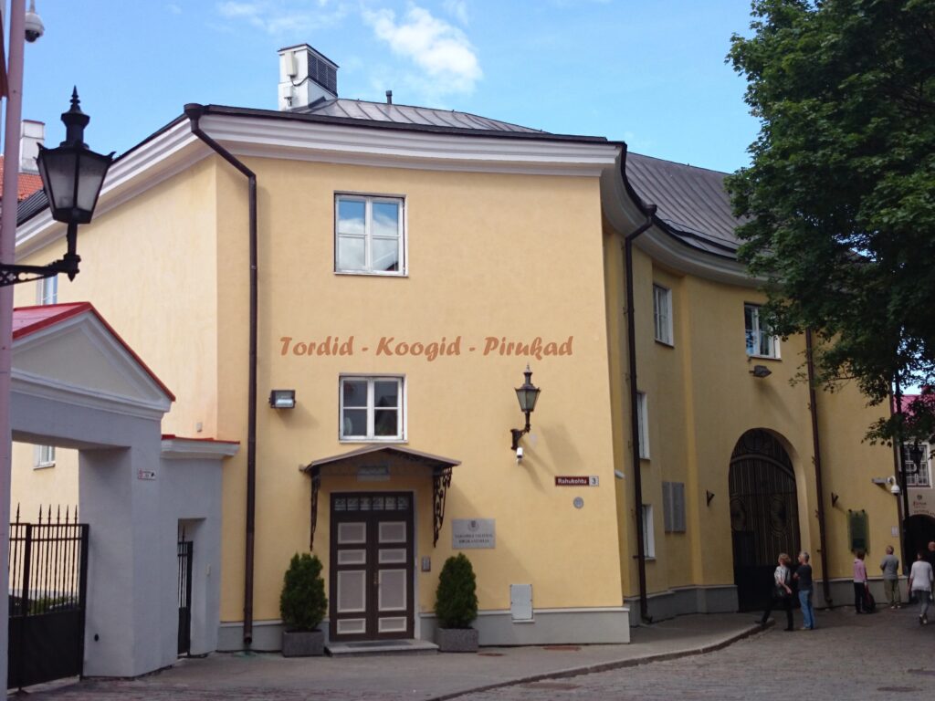 Stenbocki maja, tort